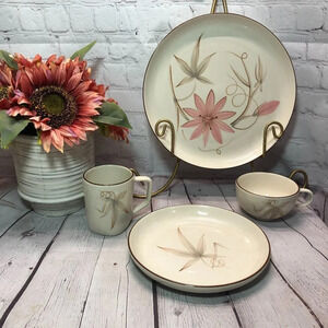 vintage mid century modern Winfield Dinnerware true porcelain fine china